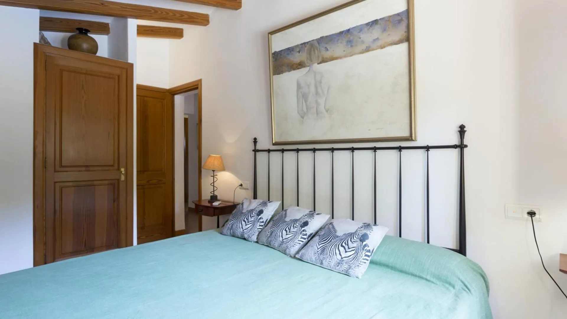 Elegant Villa In Port De Pollenca With Private Pool 0*,  Spanien